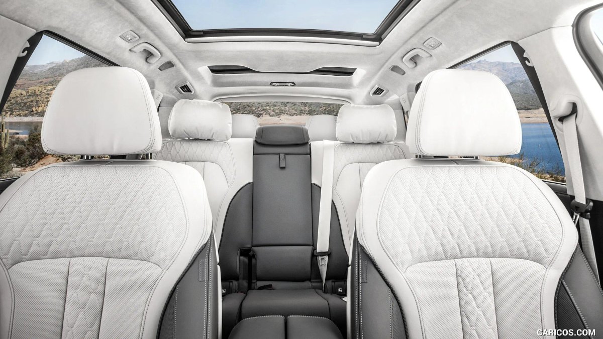 BMW x7 2023 Interior