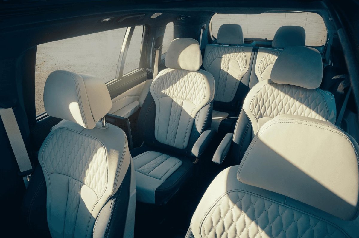BMW x7 семиместный