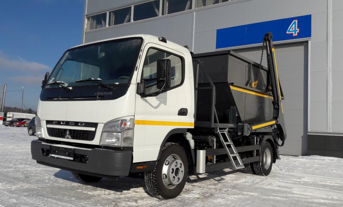 Мицубиси Фусо бункеровоз