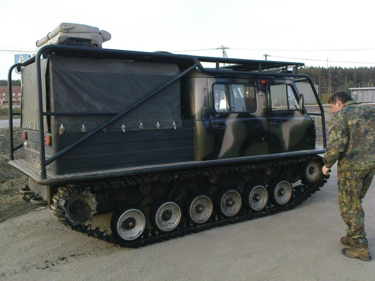 Гусеничный вездеход ЗВМ-2411 ГП Узола