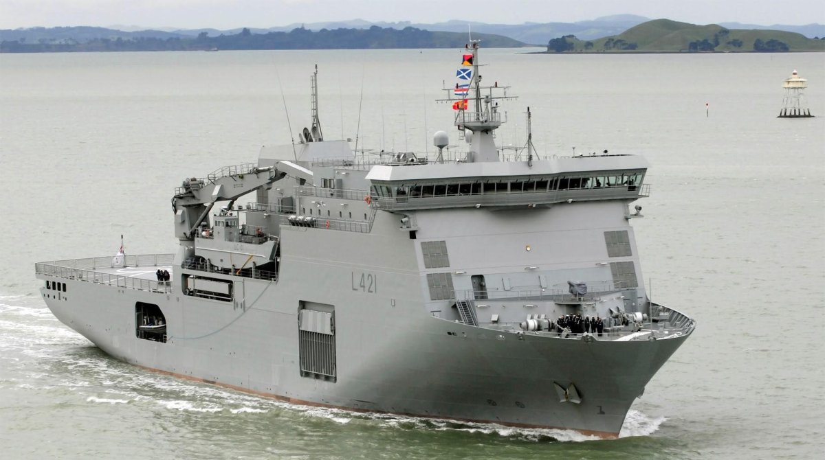 Экспедиционная морская база USS Lewis b Puller ESB 3