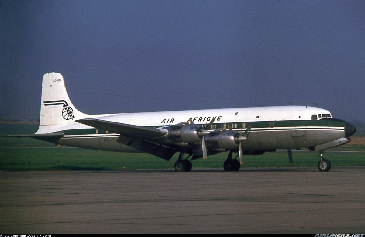DC-6b Airline