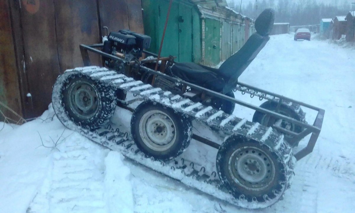 Гусеничный вездеход лайка