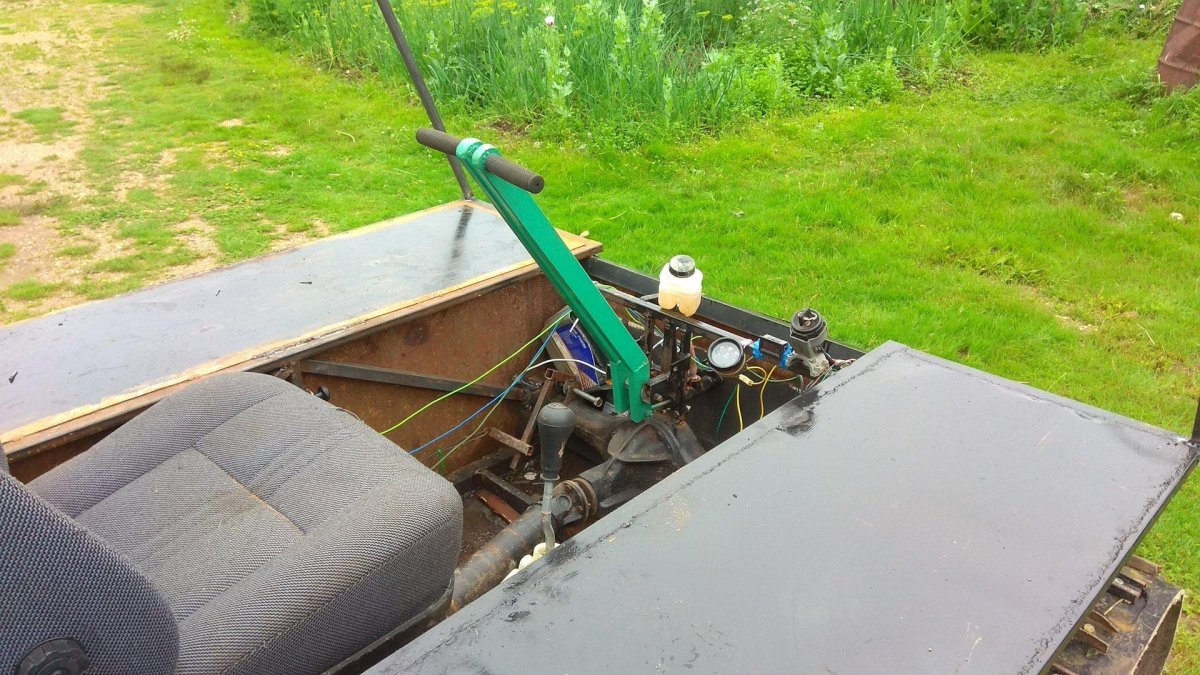 Вездеход с двигателем 2109