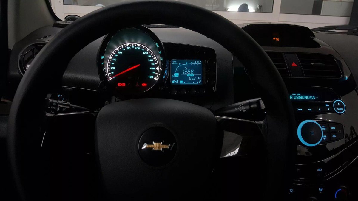 Панель приборов Шевроле Спарк 2012