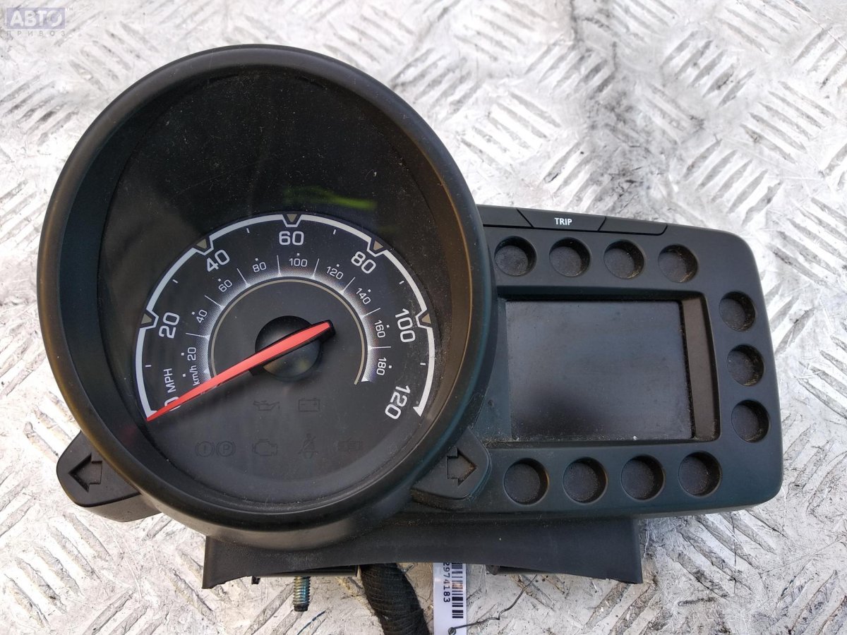 Панель приборов Спарк