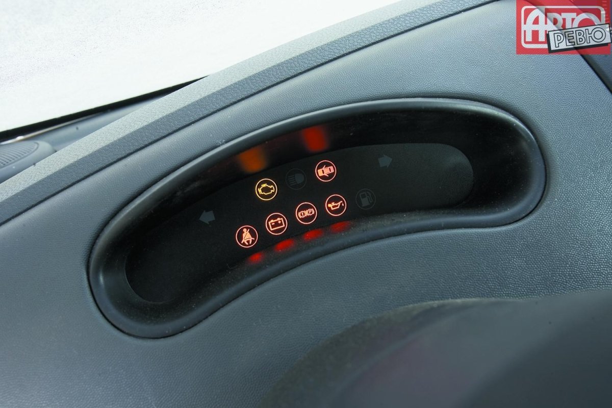 Кнопки управления Шевроле Спарк 2007