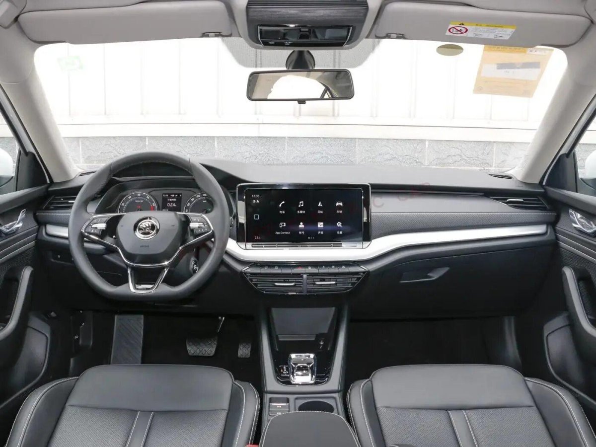 VGV u70 китайский кроссовер