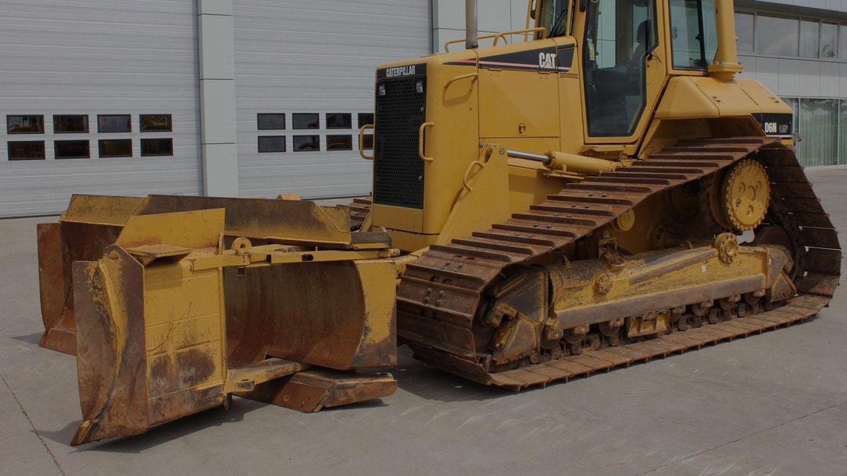 Бульдозера Caterpillar d6n LGP