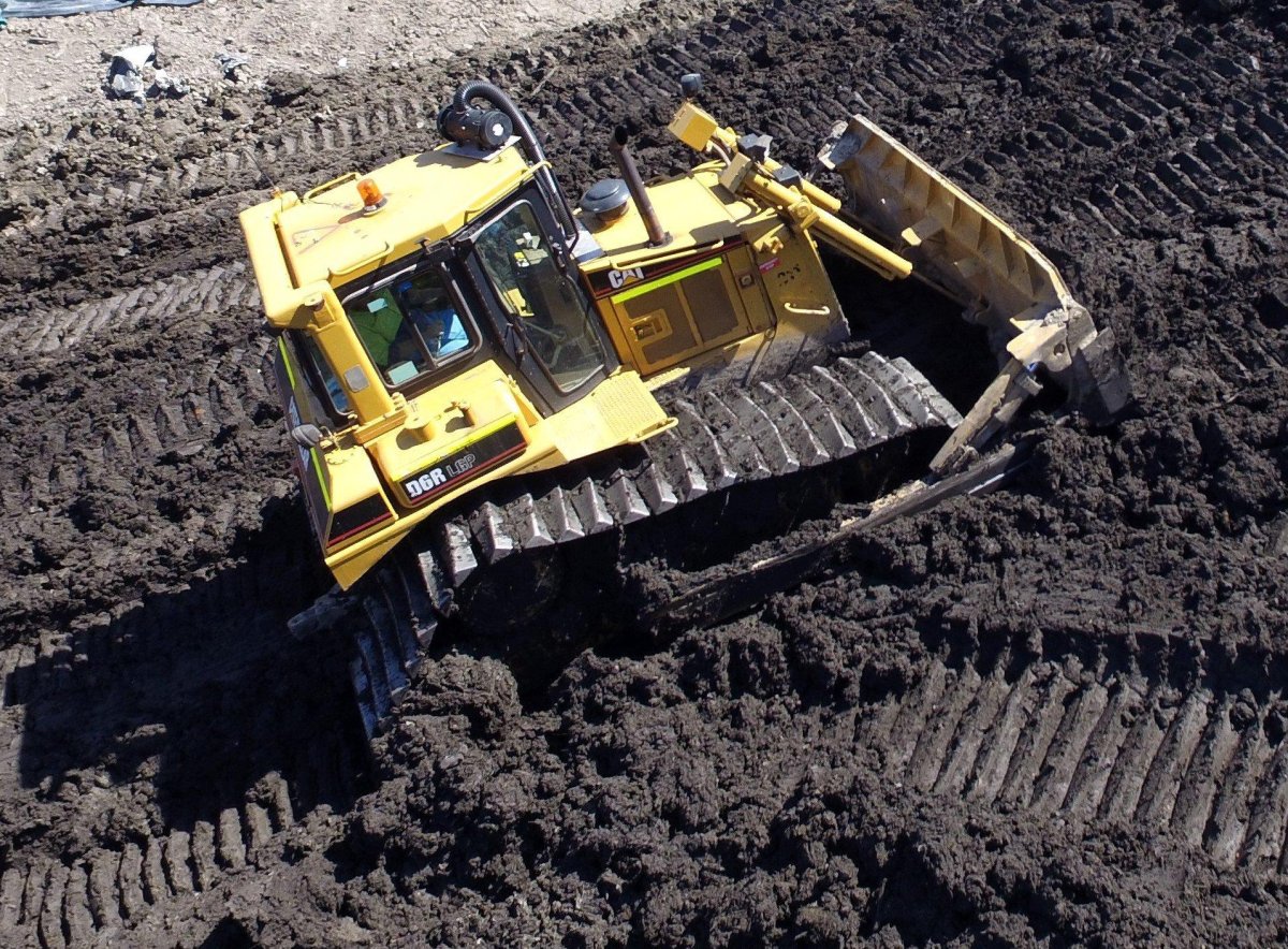 Cat d6r