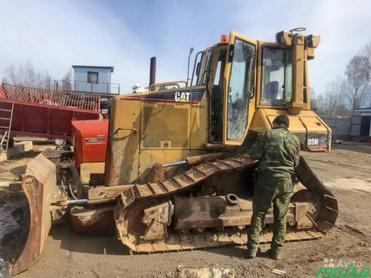 Бульдозер Caterpillar d5n XL
