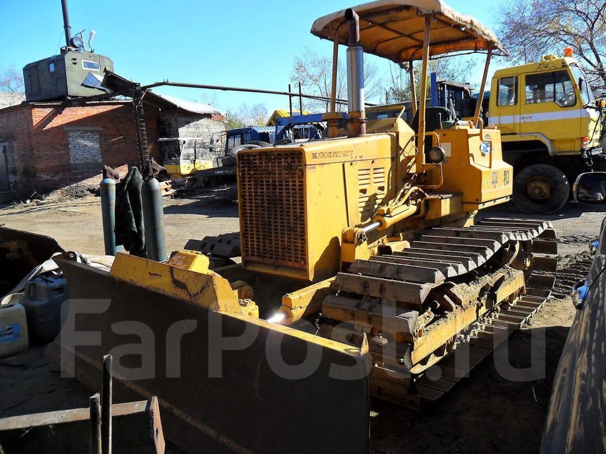 Бульдозер-планировщик Komatsu d37ex 22