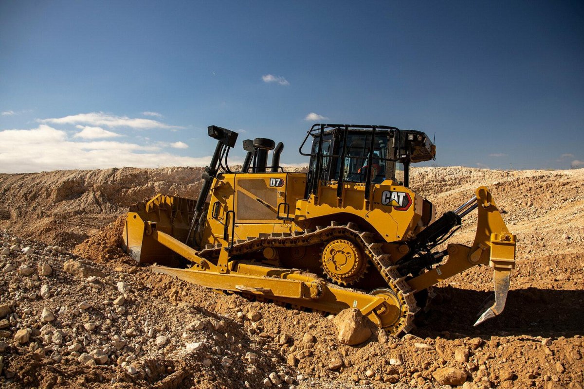 Бульдозер Cat d7r