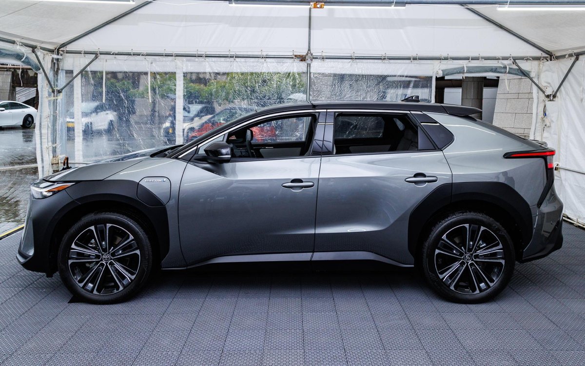 Новая Тойота bz4x