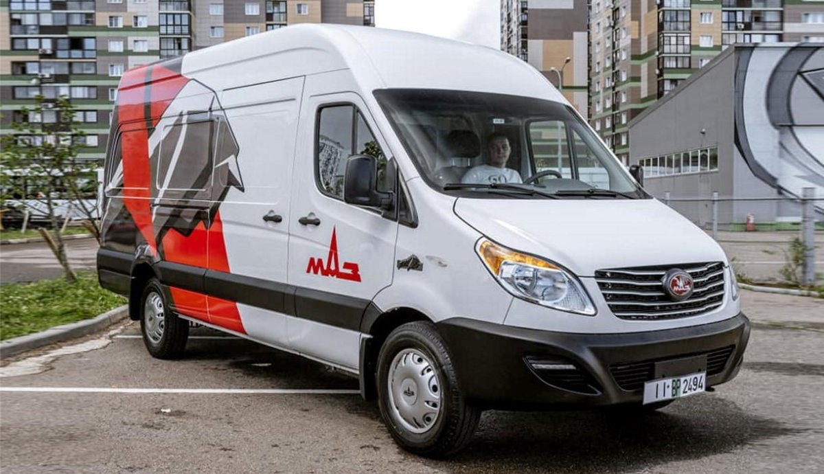 Фургон МАЗ-365022