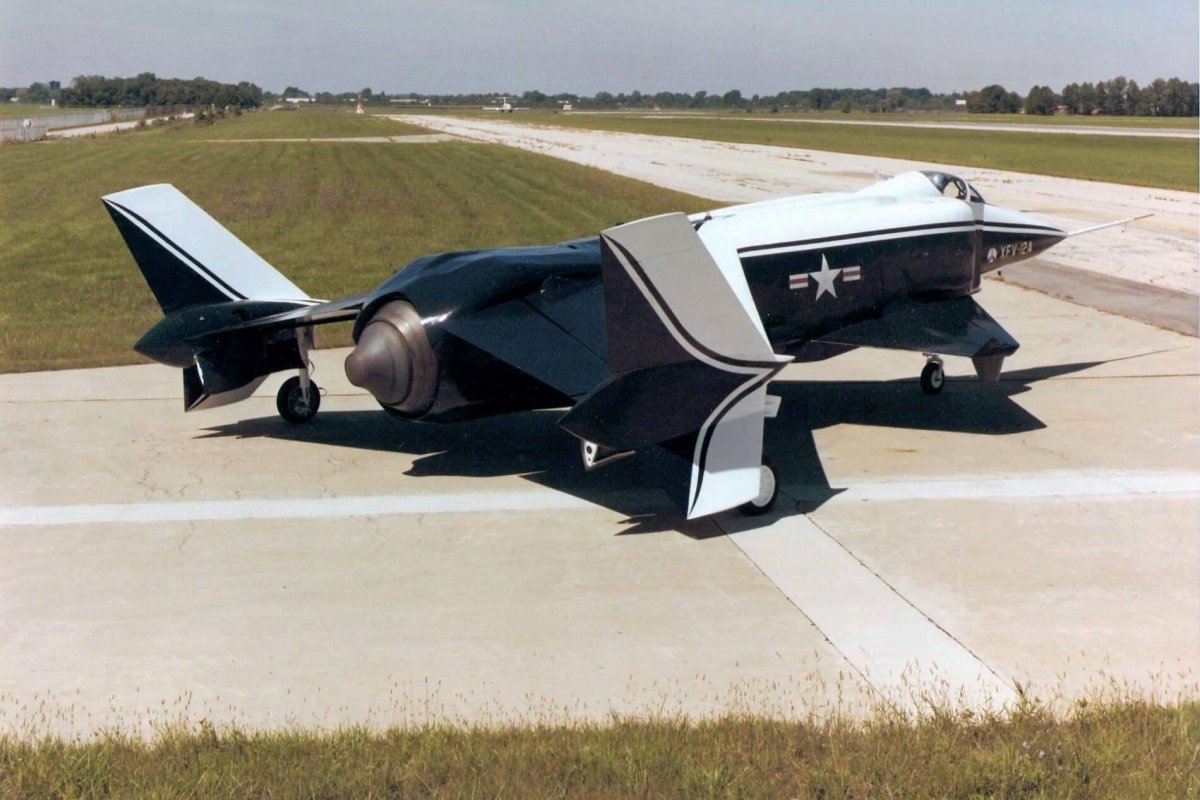 Самолет Rockwell XFV-12