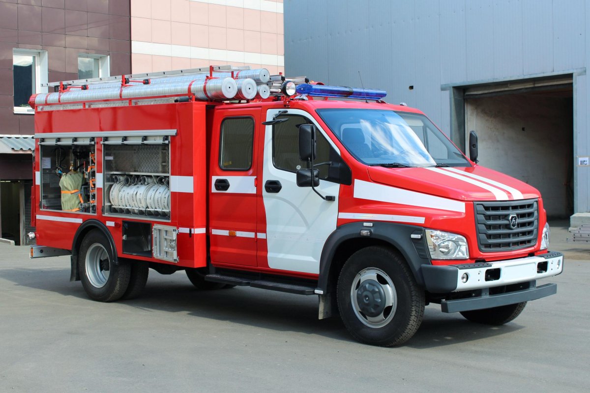 Автоцистерна пожарная АЦ 2,5-40 (Iveco ml120)
