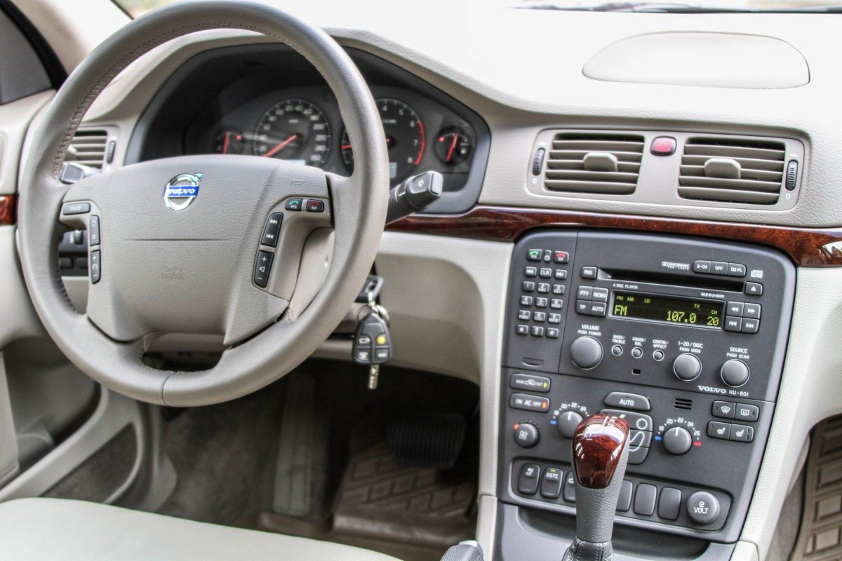 Volvo s80 1 салон