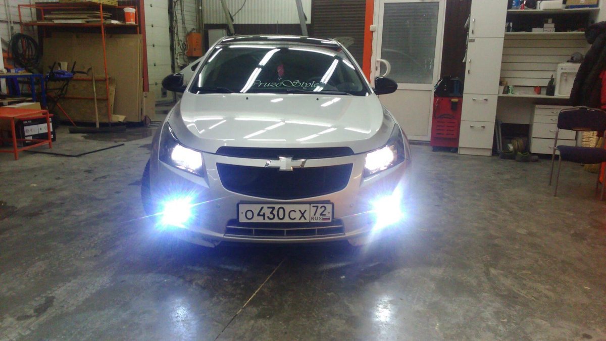 Chevrolet Cruze 1.6 туманки