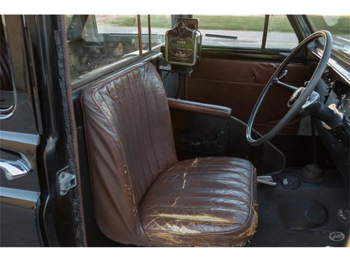 Austin fx4 салон