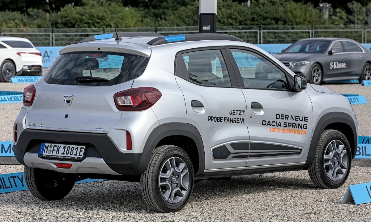 Dacia (автопроизводитель)