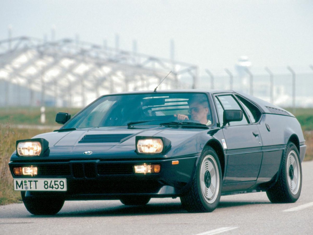 BMW m1 e26