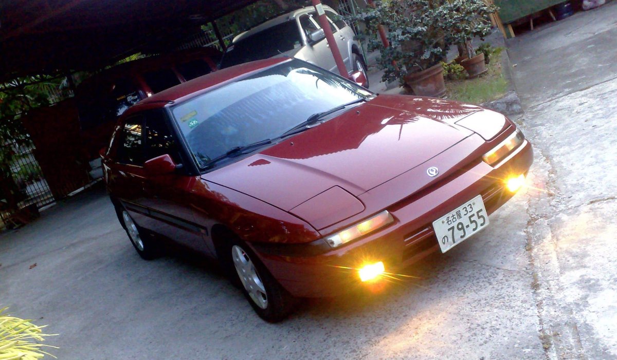 Мазда Астина