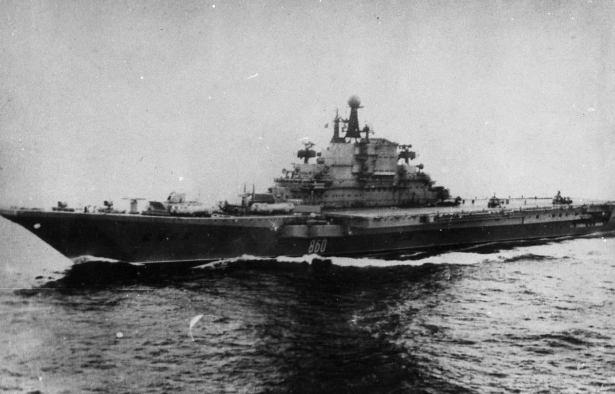 ТАКР Ульяновск проекта 1143.7