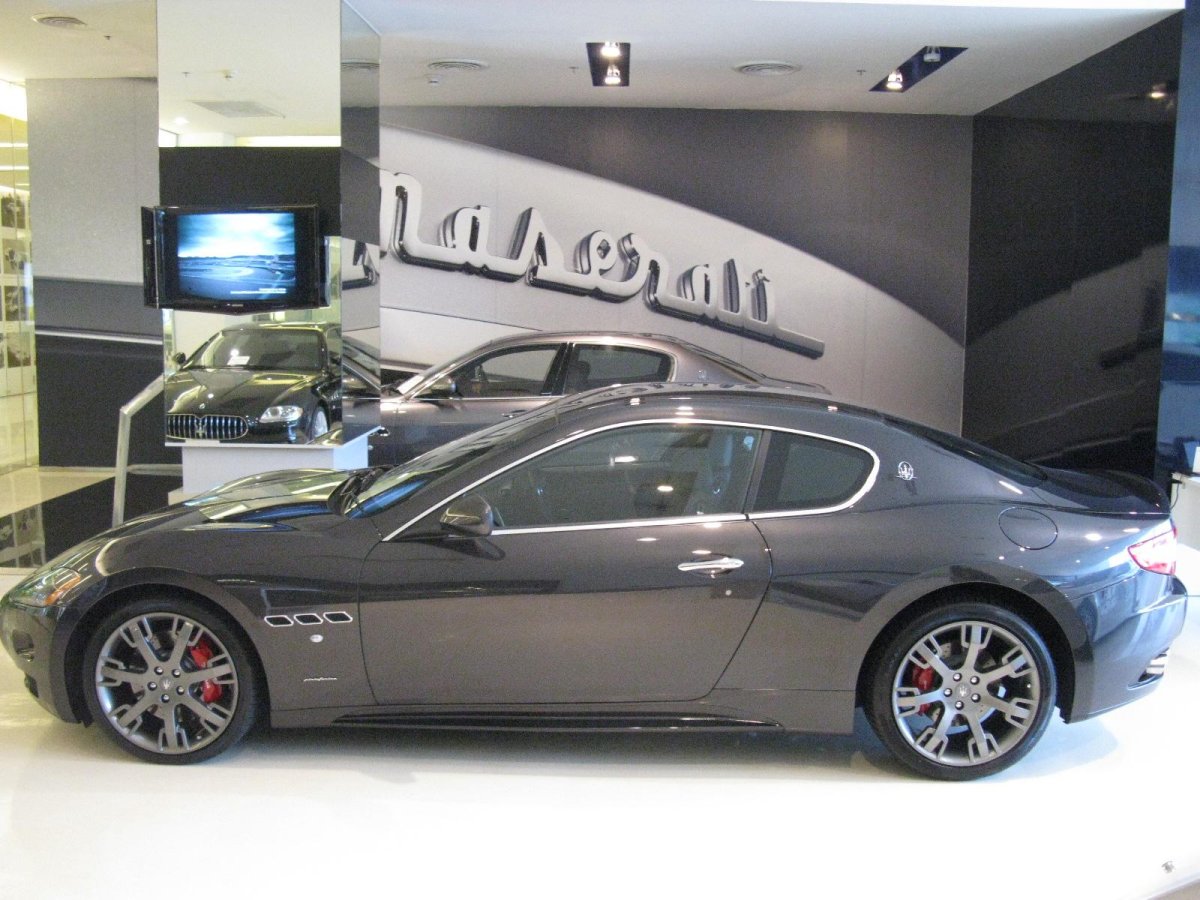 Мазерати Гран Туризмо клиренс