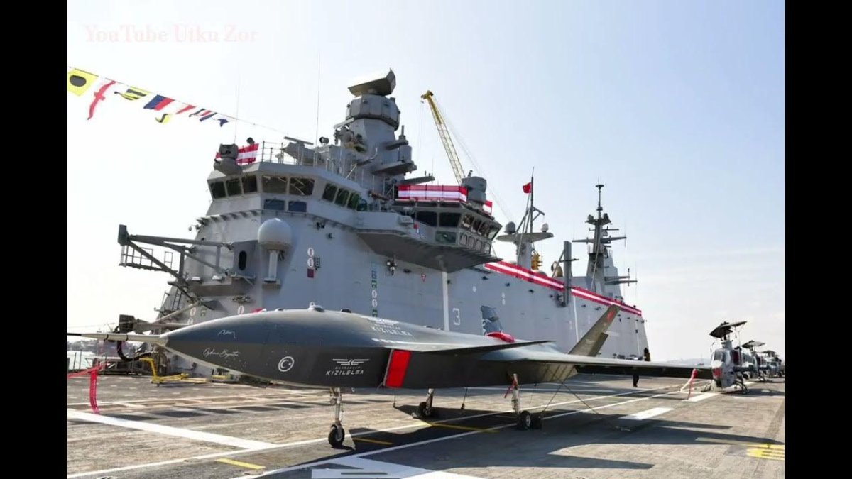 Турецкий десантный корабль Анадолу