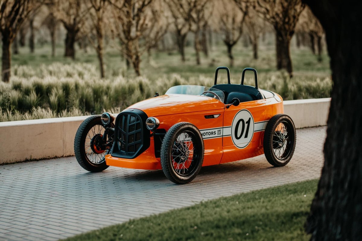 Дешевый спорткар