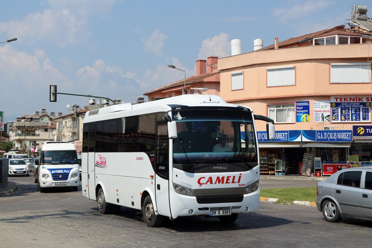 Автобус Отокар Султан