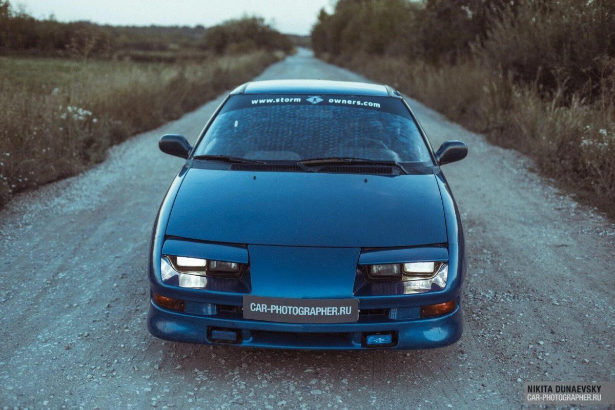 Chevrolet geo Storm 1990
