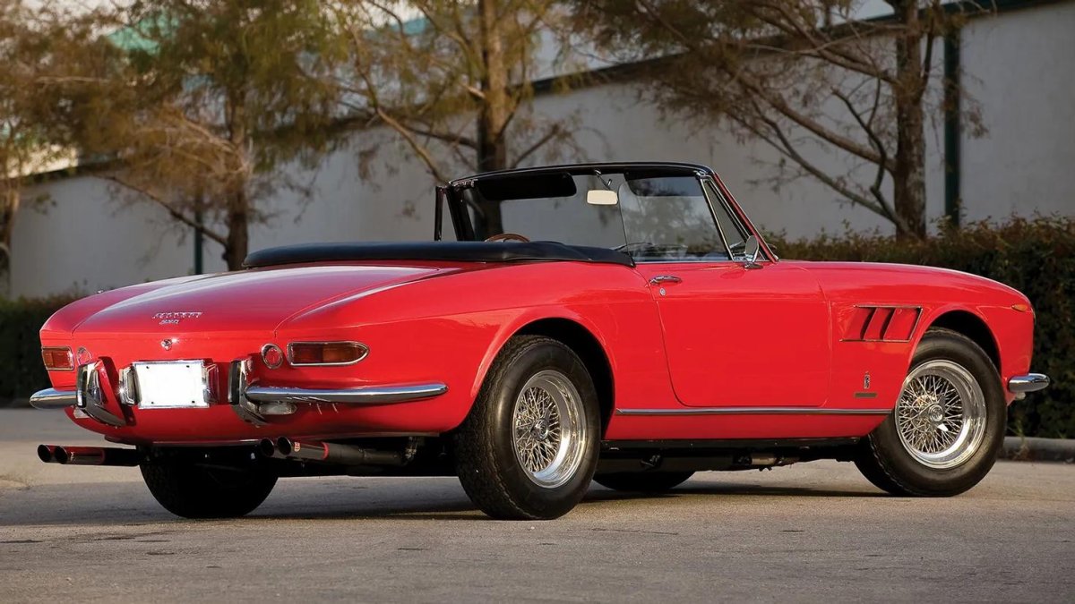 Феррари 330 GTS