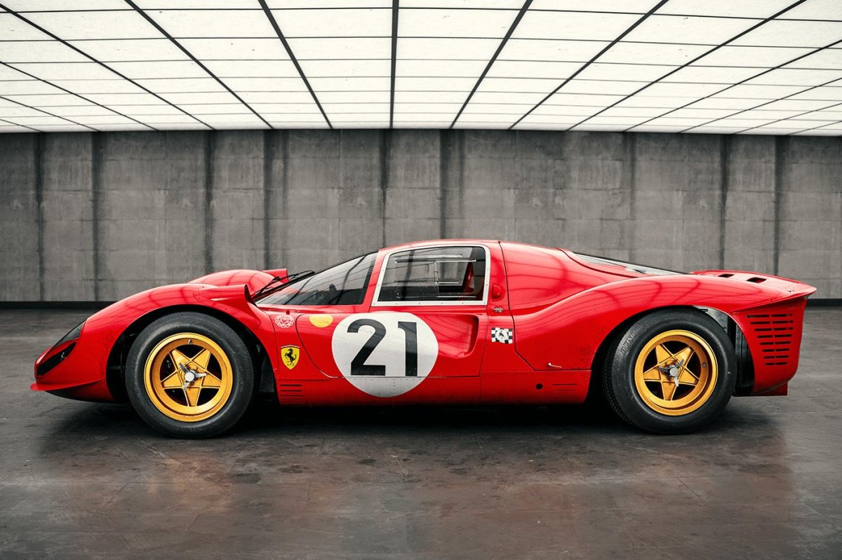Ferrari 330 p4