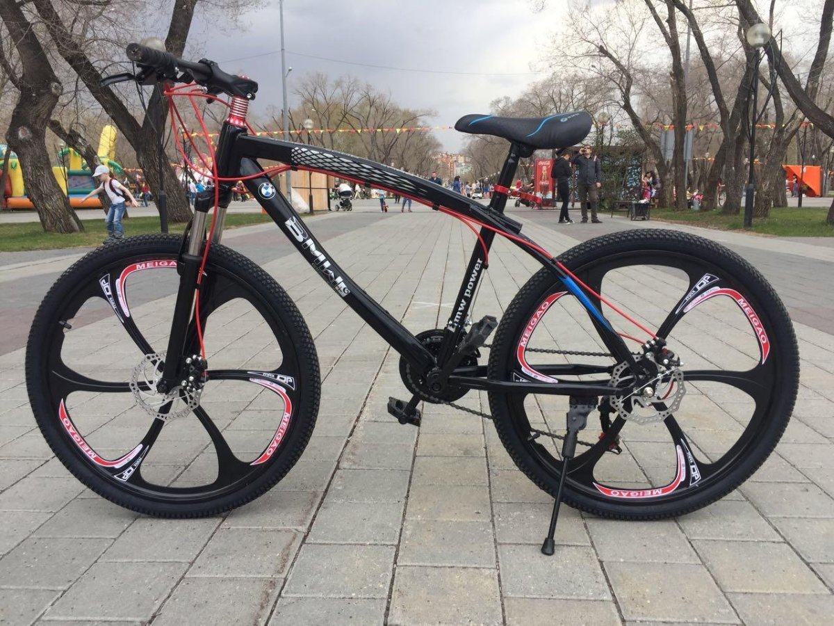 Велосипед БМВ 6