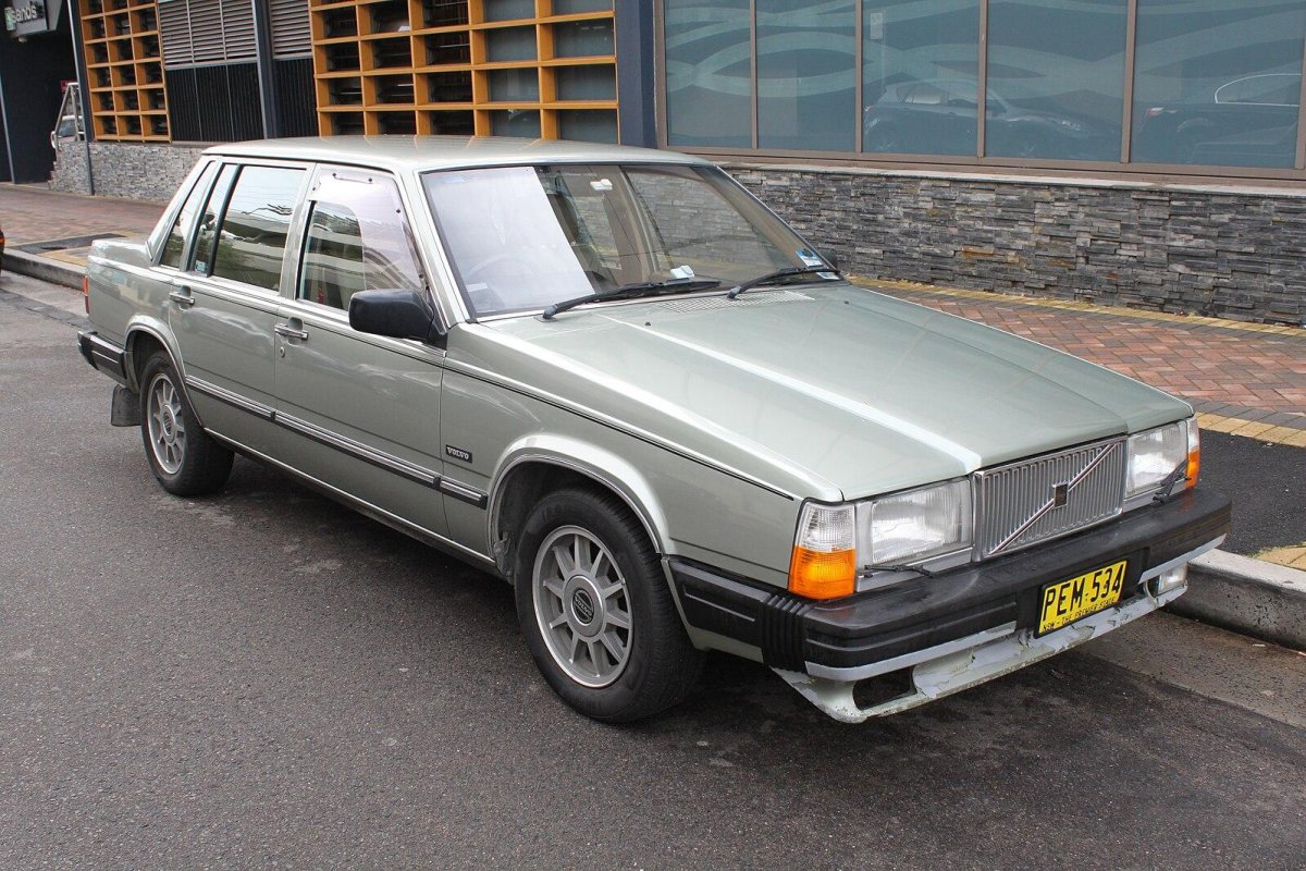 Volvo 760 GLE