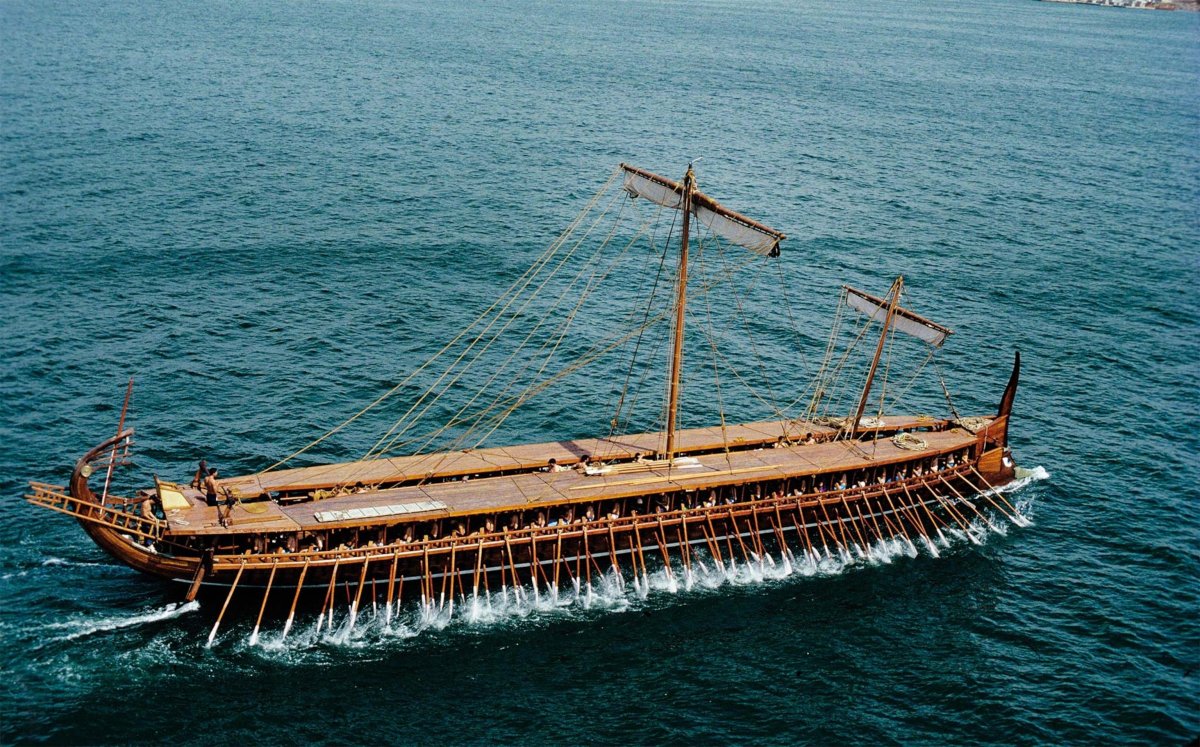 Финикия трирема
