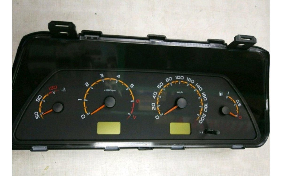 Панель Нива 21214