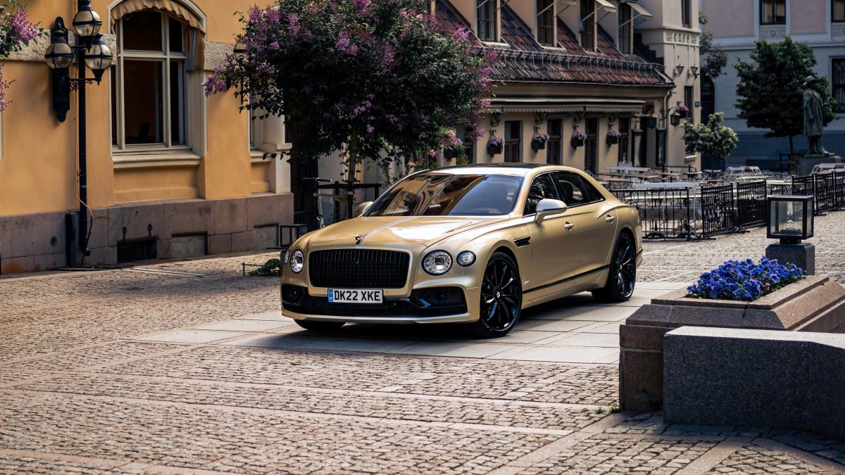 Bentley Flying Spur 2022