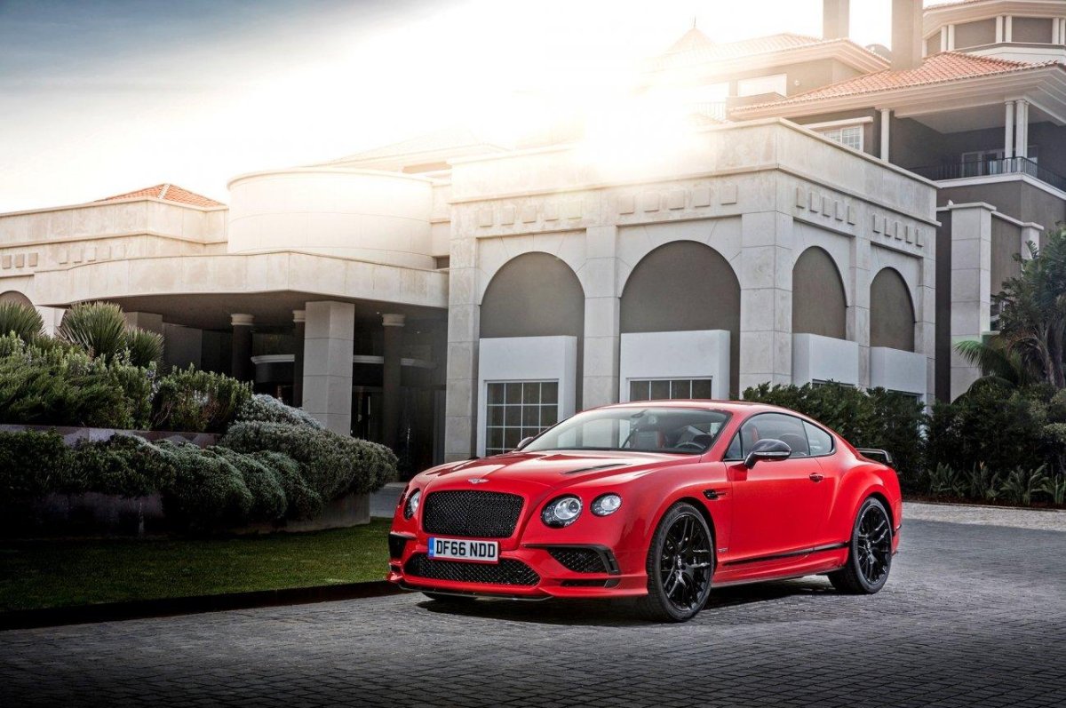 Бентли Континенталь gt 2021 красная
