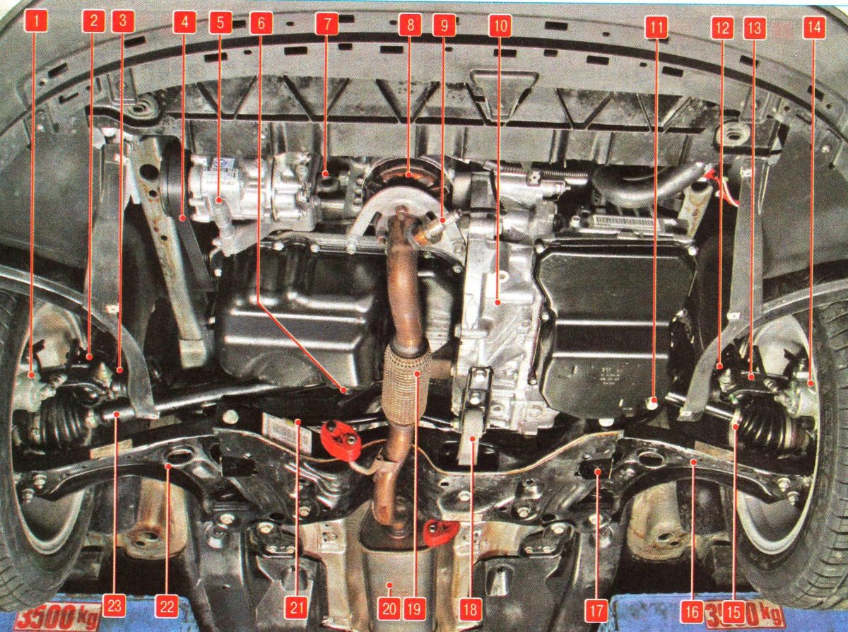 VW Polo sedan 2012 снизу