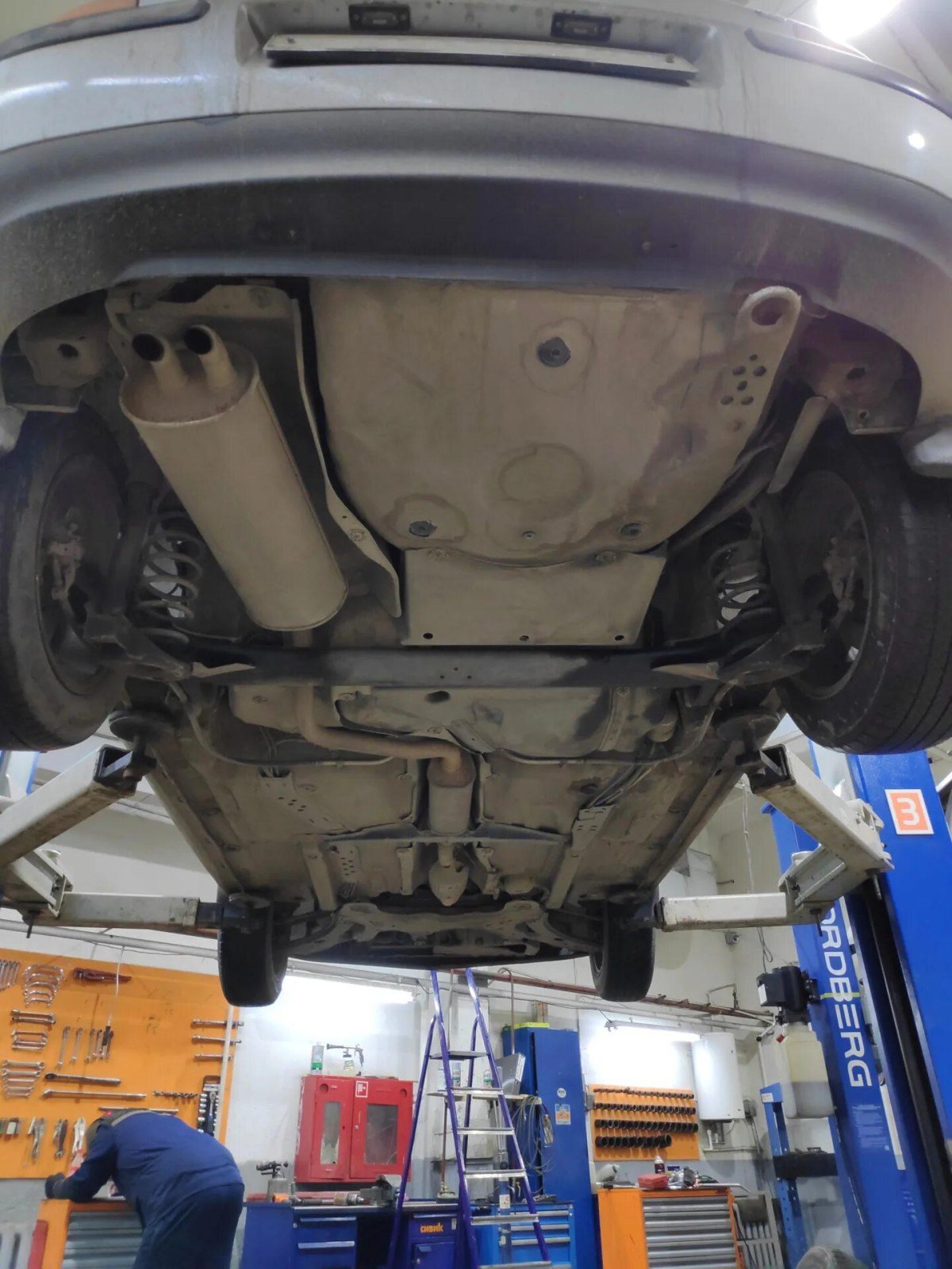 Фольксваген Golf 4 днище