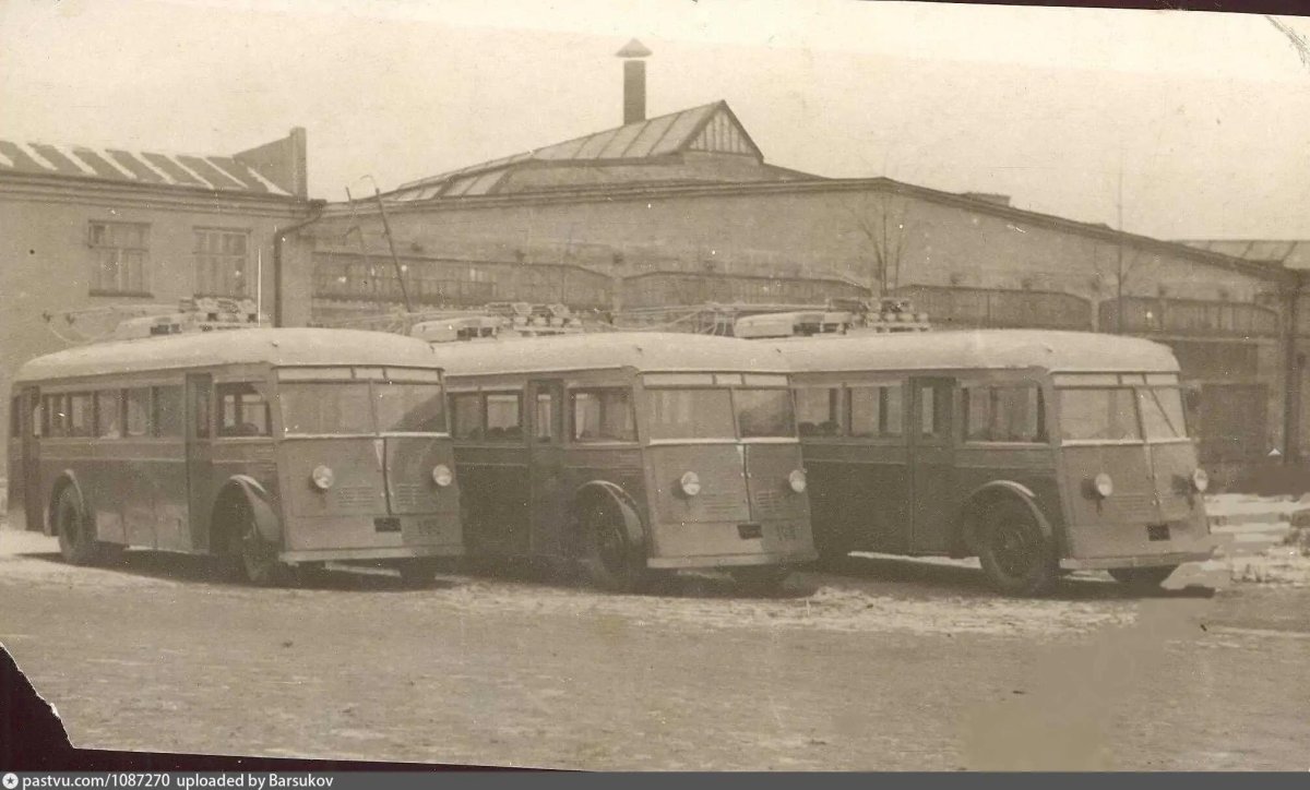 ЯТБ-2 троллейбус