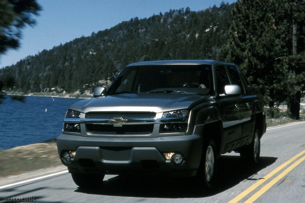 Chevrolet Avalanche 2002