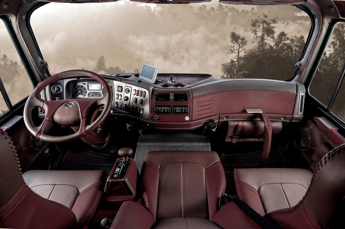 Мерседес Бенц Zetros