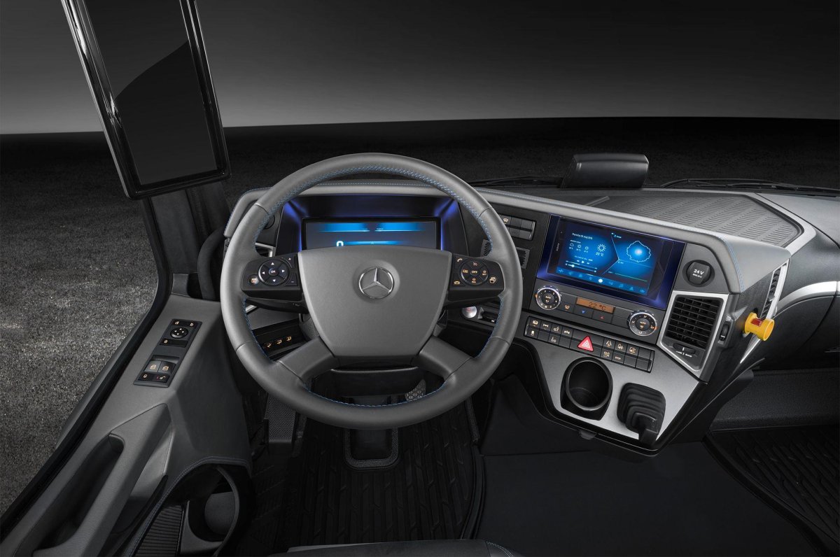 Mercedes-Benz Urban ETRUCK