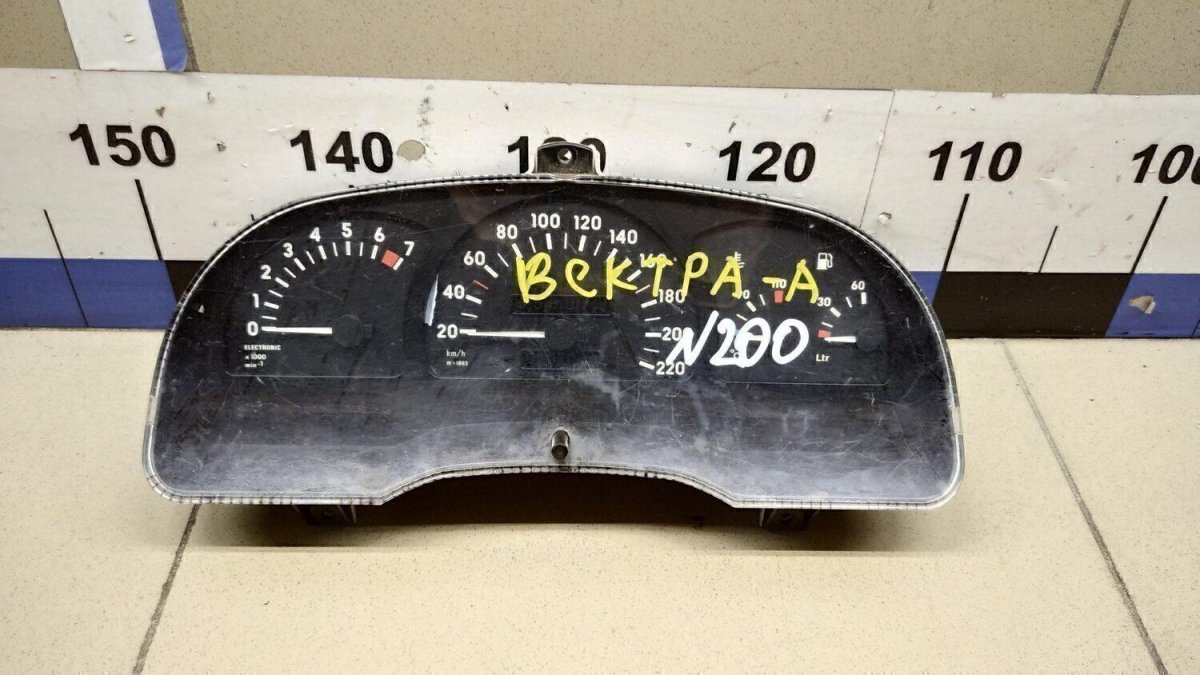 Опель кадет приборка