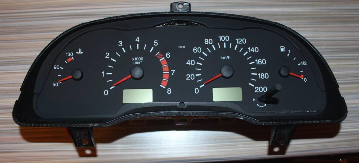 Приборка Опель Вектра а