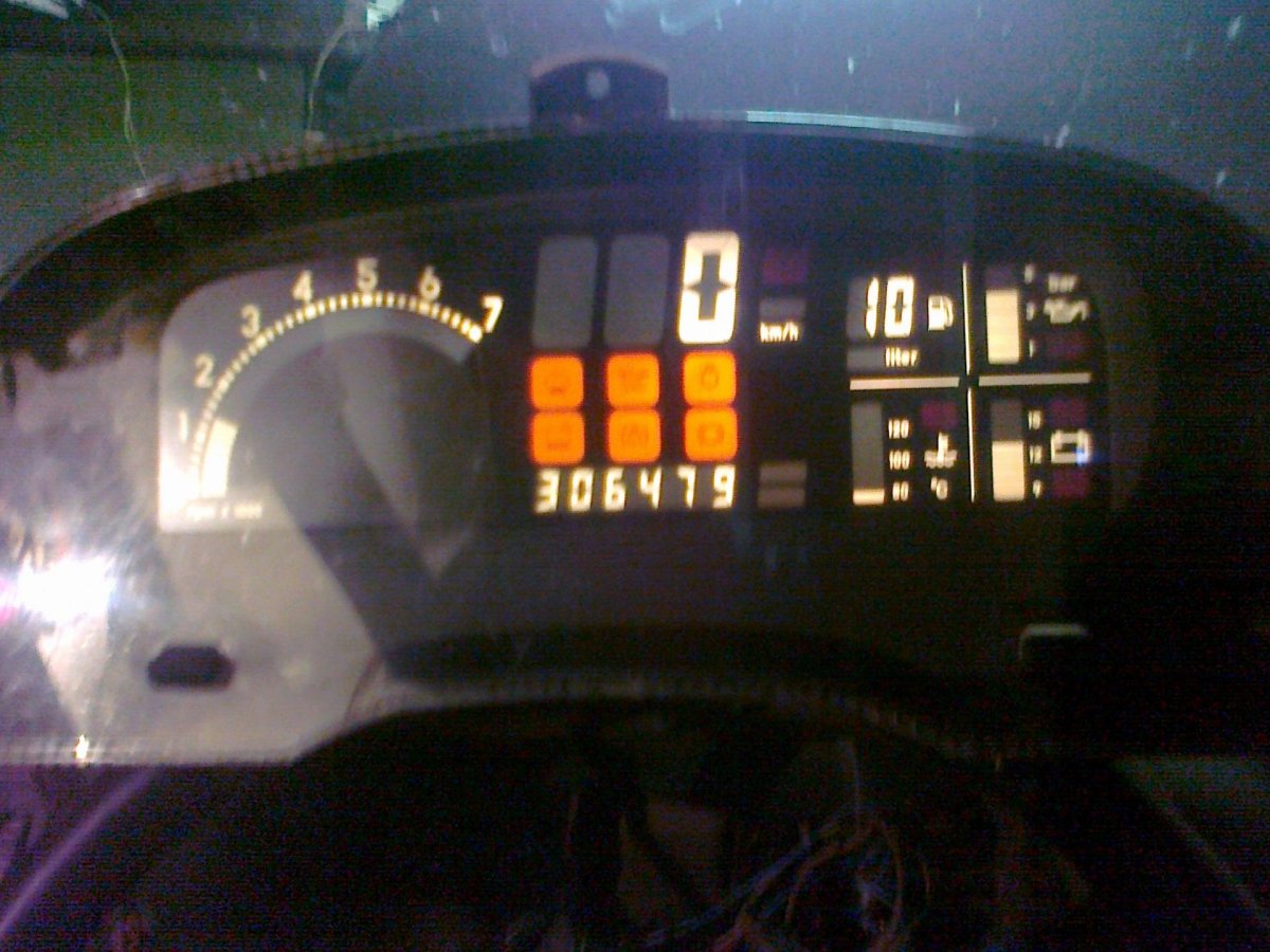 Vectra 2000 LCD приборка